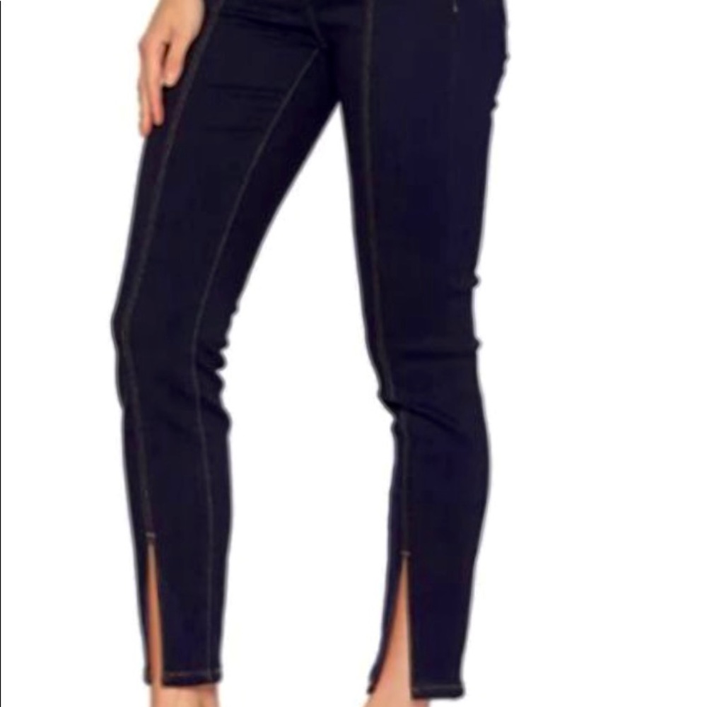 Liverpool Abby Jean Size 4